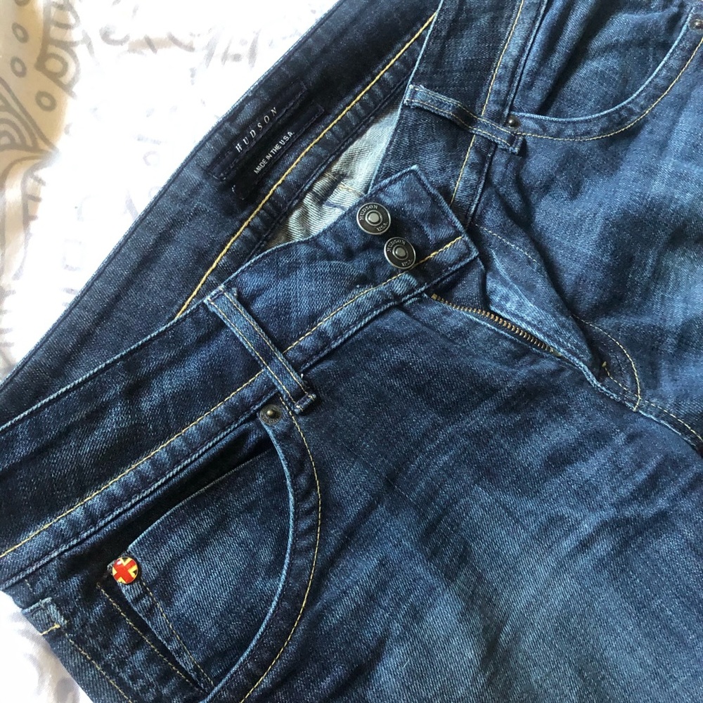Hudson Mid-Rise Baby Bootcut Jean size 32 dark wash - Picture 7 of 14